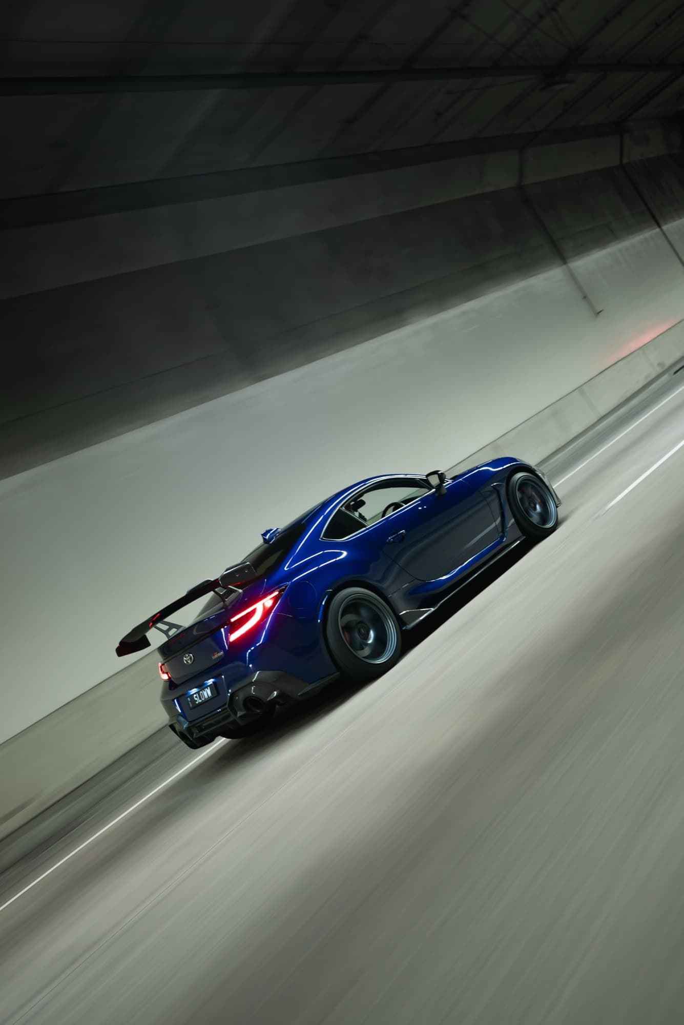 Toyota GR86 — tunnel rolling shot